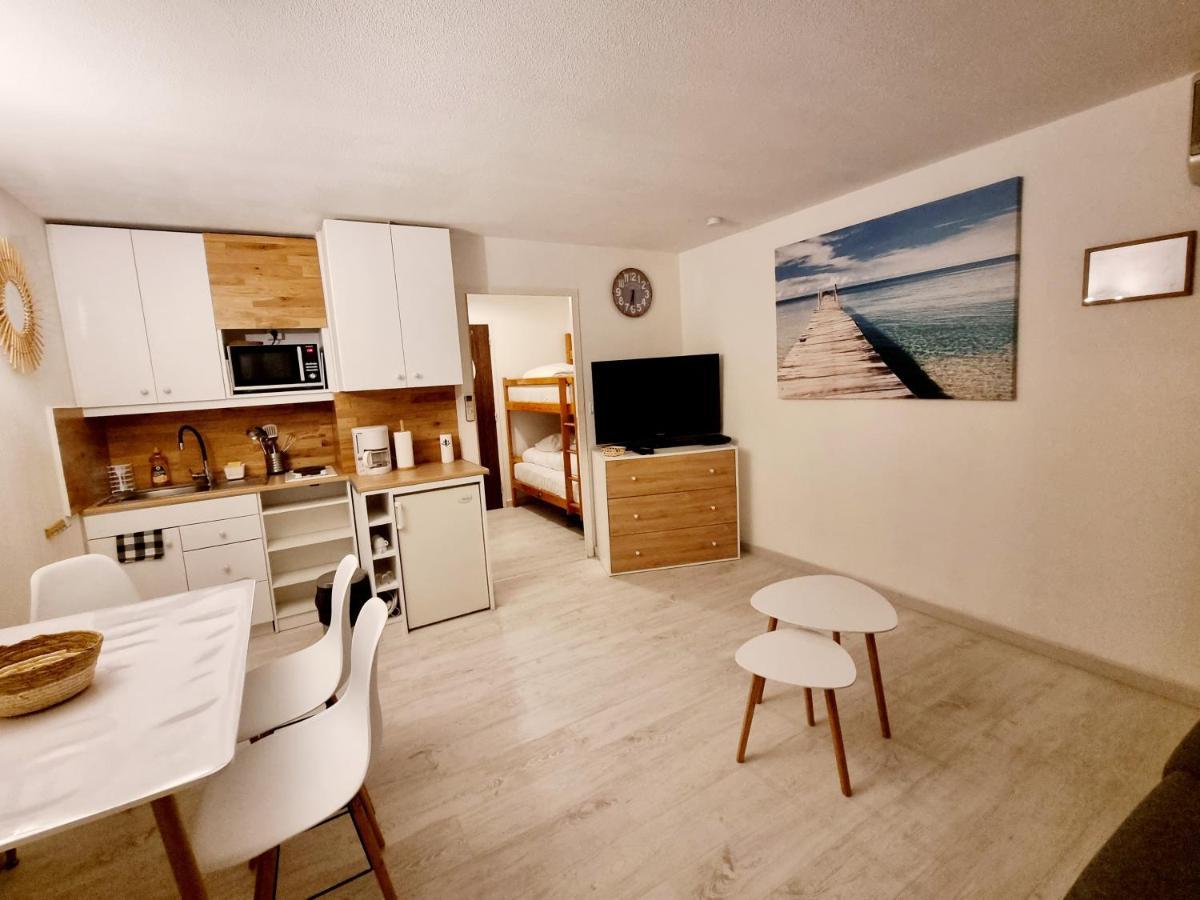 100 M De La Plage - Les Cigales De Mer - Studio Cabine - Parking ル・グロー・デュ・ロワ エクステリア 写真