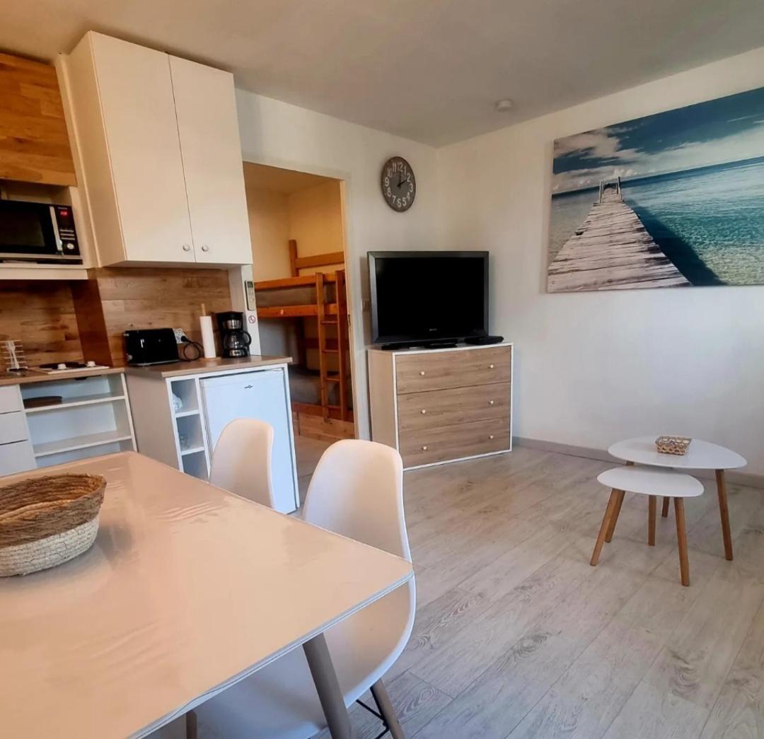 100 M De La Plage - Les Cigales De Mer - Studio Cabine - Parking ル・グロー・デュ・ロワ エクステリア 写真